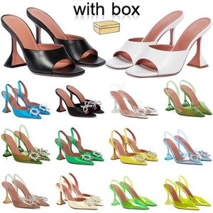 Luxo Amina Muaddi Sandals Heel Mulheres Lupita Mulas Metálicas PVC Top Strap Famosa famosa designer feminino