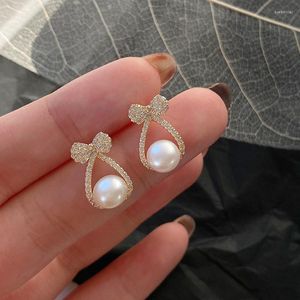 Baumeln Sie Ohrringe 2023 Ankunft modische runde Frauen-Bogen-Perlen-niedlicher kleiner süßer einfacher eleganter Schmuck