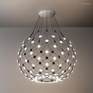 Hängslampor postmodern svart plus vit LED -ljus aluminium stor netto kreativitet hängande lampa nordiskt vardagsrum hem hemmagödelse