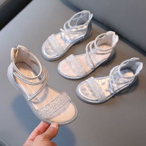 Sandals Girls Sandals Summer New Children's Casual Shoes Soft Sole Fashion Princess Flats Rhinestone Kids Shoes Beach Sandals