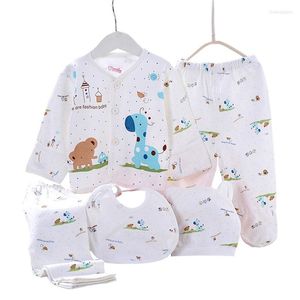 Kläderuppsättningar Baby Boy Outfit Set Four Seasons Clothes Born Girl Underwear Suits Seven-Piece Cotton Spädbarn 0-3m