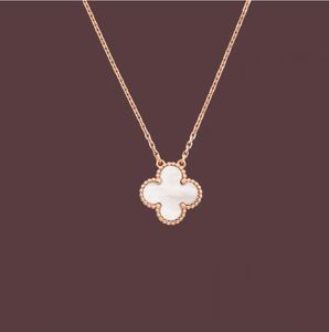 Fashion Pendant Necklaces for Women Elegant 4/four Leaf Clover Locket Necklace Highly Quality Choker Chains Designer Jewelry Plated