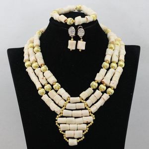 Necklace Earrings Set 2023 Nigerian Coral Beads Jewelry African Wedding Bridal Bride Gift CJ437