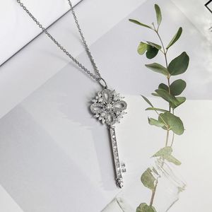 Rose Sliver Chain Key Love Colares para meninas adolescentes mulheres mãe amantes de ouro 18k jóias de designer real diamante festas unissex de Natal presentes de casamento aniversário