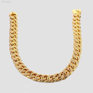 Dubai Design Jewelry Halskette aus 18 Karat Gold
