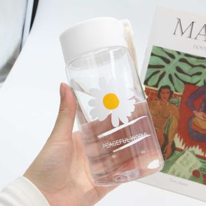 Novas garrafas de água plásticas transparentes pequenas de 500ml para meninas criativas bebida fosca garrafa de água kawaii com copo de chá de viagem portátil