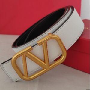 Mens Designer Belts Luxurys äkta läderbälte för kvinnor Ceinture Fashion Ladies Woman Midjeband Girdle Gurtel V Buckl Belts Letter Guld Buckle985