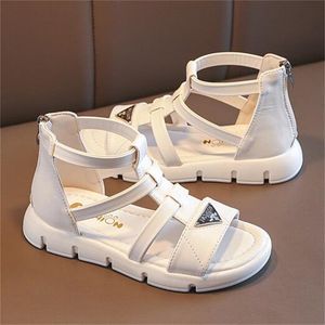 Nya modeflickor Sandaler Barnskor Summer Sandlipper Toddler Infant Beach Slides Princess Roman Shoes Soft -Bottom Kids Baby Sports Sandal