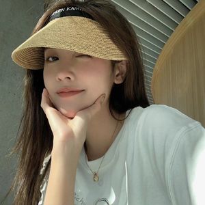 Stingy Brim Hats Panama Straw Tomt Top For Women Summer Hat Sun Protection Outdoor Sports Fishing Vacation Beach Chapeau 230508