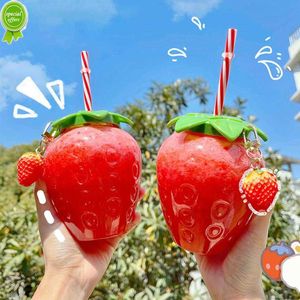 500ml Kawaii Strawberry Water Bottle Cute Strawberry Straw Water Bottle PP Milk Coffee Straw Cup Juice Drinkware Christmas Gift