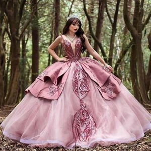 2023 Rose Gold Quinceanera Dresses Sparkly Ball Gown Spaghetti Straps Sequined Lace Sequins Appliques Plus Size Sweet 16 Zipper Back Formal Party Prom Evening Gowns