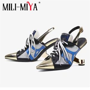 Sandálias Mili-miya Chegada de personalidade da moda Design feminino Bombas de couro de patente