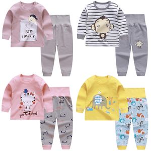 Pyjamas Born Kids Boys Girls Pyjama Ställer in tecknad långärmad söta t-shirt-toppar med byxor småbarn baby höst sovande kläder 230509
