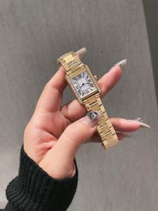 U1 Top AAA Classic Watch Stainless Steel Must Quartz Women Bracelet Diamond Tank Series Wristwatches Couples Roman Number Montres Ultra Thin Watches Square Clock