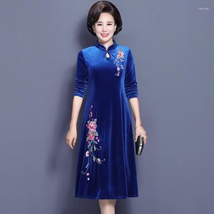 Etniska kläder cheongsam eleganta kinesiska klänningar kvinnor robe vintage femme höst plus size qipao sammet vietnam traditionell asiatisk klänning