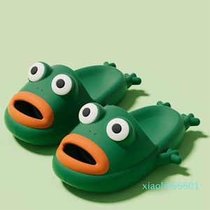 Frog slippers female summer cute cartoon funny indoor home use bathroom outside to wear summer slippers on shit