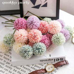 Dekorativa blommor gren Autumn Party Wedding Home Decoration Artificial Fake Dried Chrysanthemum Plants År krans Fall Decor Wreaths