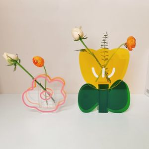 Obiekty dekoracyjne figurki nordyckie wazony akrylowe przezroczyste kolorowe wazę kontener kwiatowy projekt salonu dekoracja biura domowego 230508