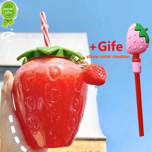 500ml Summer Cute Strawberry Straw Water Bottle Milk Coffee Straw Cup per la casa