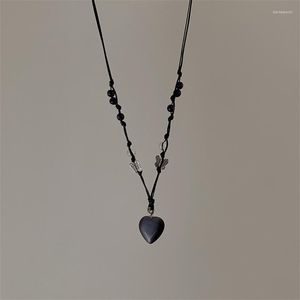 Collane con ciondolo 2023 Collana coreana con farfalla nera a forma di cuore d'amore per le donne Accessori all'ingrosso di gioielli regolabili con personalità fresca