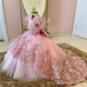 Pink Little Girls Pageant Dresses 3D Floral Appliques Lace Tulle Princess Flower Girl Dress Crew Neck Feathers Sleeveless Long Wedding Party Gowns For Kids Toddler