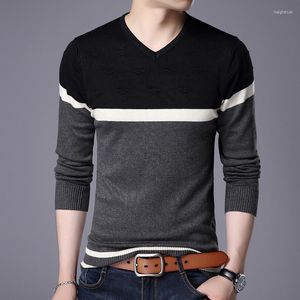 Men's Sweaters Spring Autumn Men Pullovers Sweater V Neck Casual Slim Fit Knitted Long Sleeve Pullover Tops Mens Bottoming