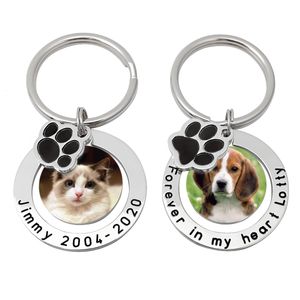Chaços de chaves de cão personalizado PO Keychain Personalizado Chain Chain Chain CAT PAWPRINT GRAVADO CACHING PETRAGEM PET PET PERDENTE MEMORIAL PRESENTE 230508