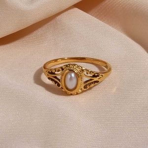 Band Rings 2023 New Thin 18K Gold Plated Hollow Texture Natural Freshwater Pearl Rings For Women Stainless Steel Tarnish Free Gold Ring Z0509