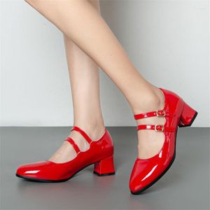 ドレスシューズPxelena Girls Patent Leather Mary Janes Block Med Heels Backle Strap Pumps Black Red Pink Women 2023 Spring Autumn 34-43