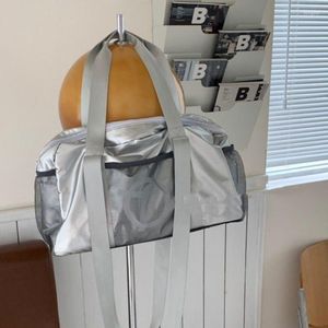 Duffel Bags Женский рюкзак с твердым цветом Женская мультизамальная случайная женщина.