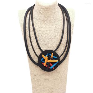 Kedjor hänge halsband kvinnor handgjorda goth tillbehör gummikoker kpop designer smycken inledande skiktad gåva
