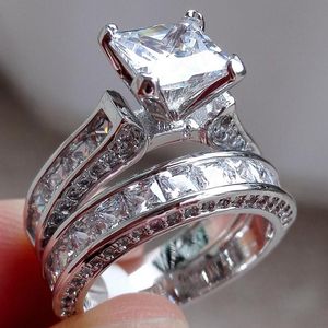 Fedi nuziali quadrate con zirconi cubici da donna impostate per gioielli femminili di fidanzamento con dito color argento Anel 2 pezzi / setNozze