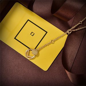 18K Gold Plated Luxury Brand Designer Pendants Halsband Rostfritt stål Nackband smycken för kvinnor Gift Love Pearl Anniversary