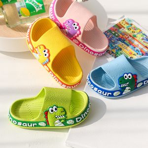 Slipper Cartoon Animal Crianças Slippers Summer Boys Home Home Bathroom Meninas Meninas Menoras Dinosaur Sandálias de Praia ao ar livre Sandálias 230510