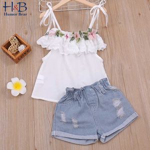 Clothing Sets Humor Bear Fashion Style Girls 3D flowers Sling Top+Denim Shorts 2Pcs Casual Toddler Clothes Y23