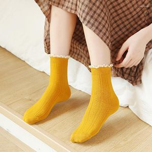 Women Socks 2023 Lacework Ruffles Solid Cotton Breattable Harajuku Vintage Streetwear Crew Sock Japanese Kawaii Söta kvinnor