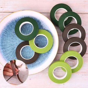 Dekorativa blommor 30 gård 12 mm blommig stam kran konstgjord blomstammare wrap blomsterhandlar green brun crepe papper band diy leveranser