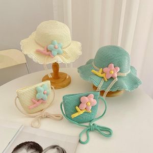 Kapelusze 2-8 lat Summer Kids Słomka Słomka Hat Dziewczęta torby na ramię Cap 2PCS Set Beach Ultraviolet odporny na sunhat na imprezę wakacje