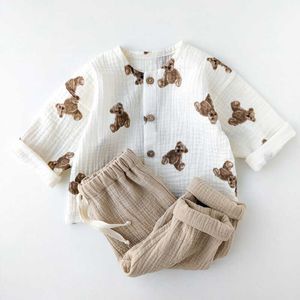 Completi di abbigliamento Set di vestiti in cotone biologico per bambini Autunno Neonata Ragazzo Pantaloni neutri Cute Toddler Bambini Orso Stampa Top Cappotto Abiti Y23