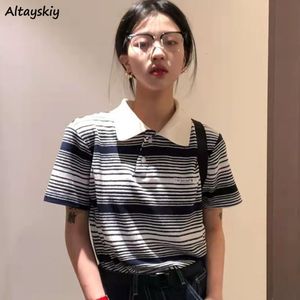 女性S TシャツKaus Bergaris Wanita Musim Panas Kantor Streetwear Harian Gaya Korea Kasual Sederhana Semua Pertandanan Mode Estetika Baru 230509