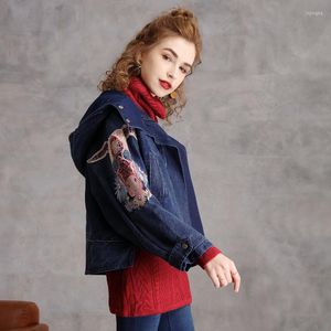 女性用ジャケットレディースの短い刺繍されたカジュアルインスジャケットウィンターレトロジッパーデニムパーカトップ