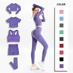 Abiti da yoga 2021 Nuovo set da yoga senza cuciture Abiti da allenamento estivi per donna Completi sportivi Tute Abbigliamento da palestra Abbigliamento sportivo Abbigliamento fitness Tute AA230509