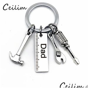 Nyckelringar Personlig DIY rostfritt stål Keychain Graverad pappa Pappa Morfar Hammer Skruvmejsel Skiftnyckelverktyg Fathers Day Dr Dhgarden Dhu5b