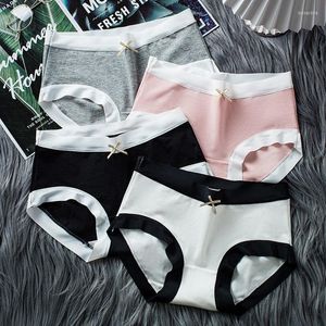 Underpants Cotton Underwear Female Traceless Sexy Korean Student Antibacterial Middle Waist Hip Lifting All Breathable Girl's Large