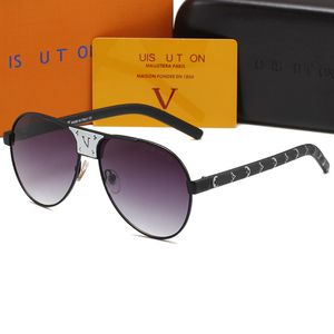 Designer Louiseities Viutonities Occhiali da sole Original Eyewear Top Quality Outdoor Shades PC Frame Fashion Classic Lady Specchi per donne e uomini Occhiali da sole 420