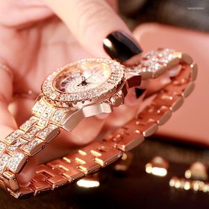 Armbanduhren Luxus Edelstahl Frauen Uhren Diamanten Kristall Armband Uhr Mode Analog Quarz Handgelenk Relogio feminino