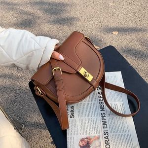 Borse a tracolla Vintage Small Women Saddle Pu Leather Crossbody Borse e borsette femminili di marca da donna Messenger da viaggio 230426