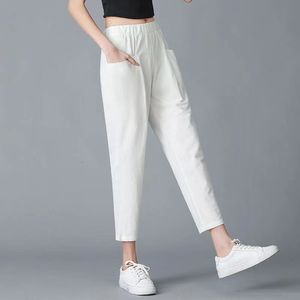 Kvinnors byxor capris sommar raka byxor vintage medelålders kvinnor fast färg tunna blyertsbyxor elastisk midja casual svart gula vita byxor 230510