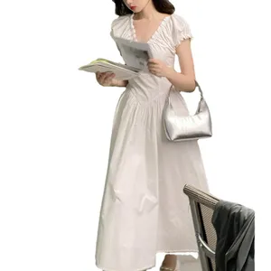23-NEW気質、新しい有名人、シニアゴーデンスタイル、スリムウエスト、白いソリッドカラーの女性用ドレス