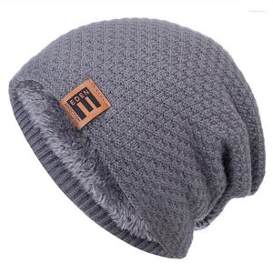 Berets Unisex Winter Hats Solid Color Knitted For Men And Women Star Sports Beanie Cap Outdoor Add Fur Lining Warm Ski